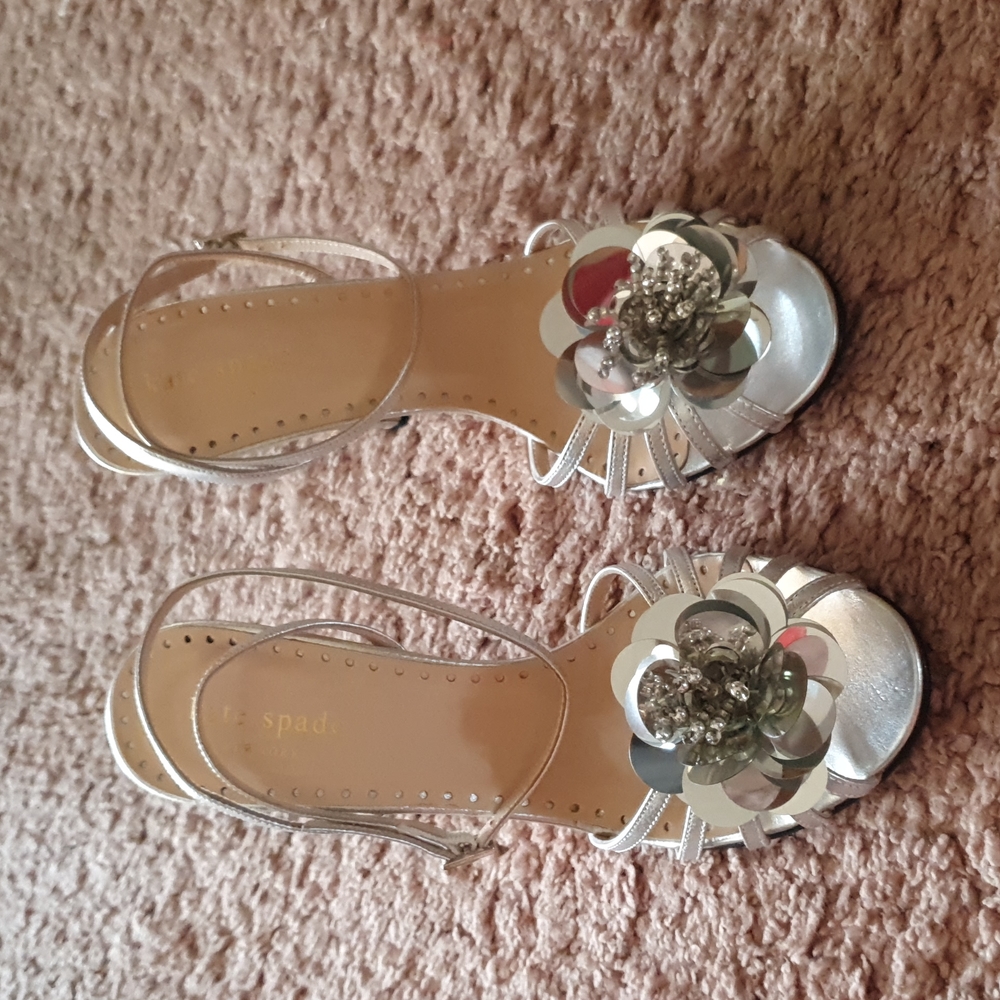 Kate Spade silver metallic party heels, Sz 6